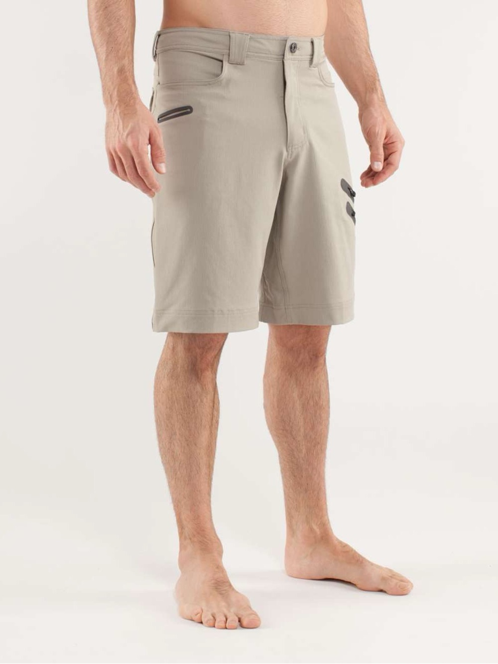 Lululemon Cadence Commute 11” Short Size 38